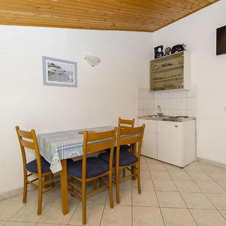 Apartments Nada Grebastica Exterior photo